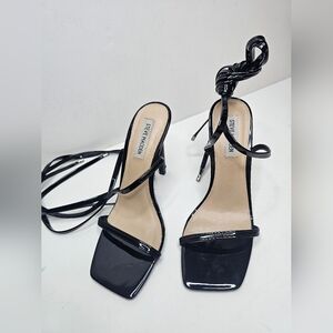 Steve Madden Sexy Stiletto Strappy Heels All Black Size 7.5 Made in Brazil